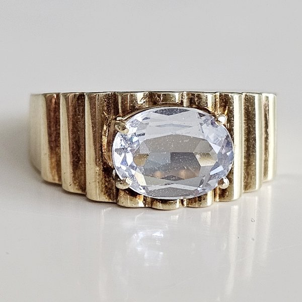 https://ekszeraukcio-ng-production-product.s3.eu-central-1.amazonaws.com/f7669d09-9ac8-4afa-b82e-8ab5adf2f2c5_thumbnail