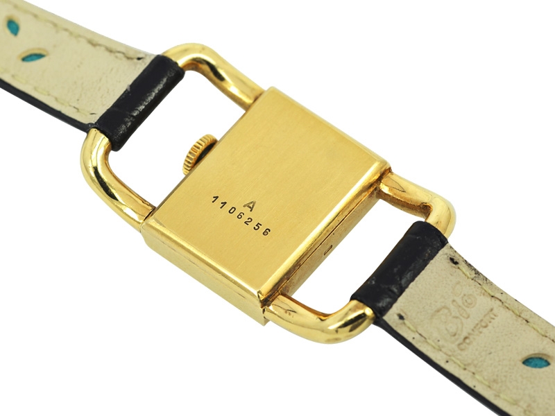 https://ekszeraukcio-ng-production-product.s3.eu-central-1.amazonaws.com/f8a60610-b4d1-4680-b358-9ed42d7599d7