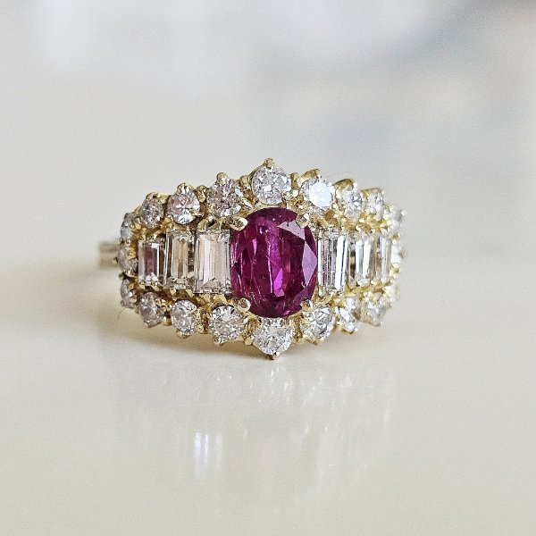 https://ekszeraukcio-ng-production-product.s3.eu-central-1.amazonaws.com/f8a836c9-00fd-4daf-9825-a41c40776365_thumbnail