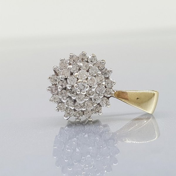 https://ekszeraukcio-ng-production-product.s3.eu-central-1.amazonaws.com/f92b1cf8-5c55-433b-aafc-90e680e168ac_thumbnail