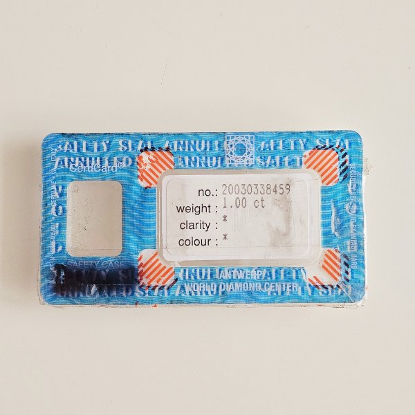 https://ekszeraukcio-ng-production-product.s3.eu-central-1.amazonaws.com/f93cb8ae-7380-45fd-aa02-e251066a9a8e_thumbnail
