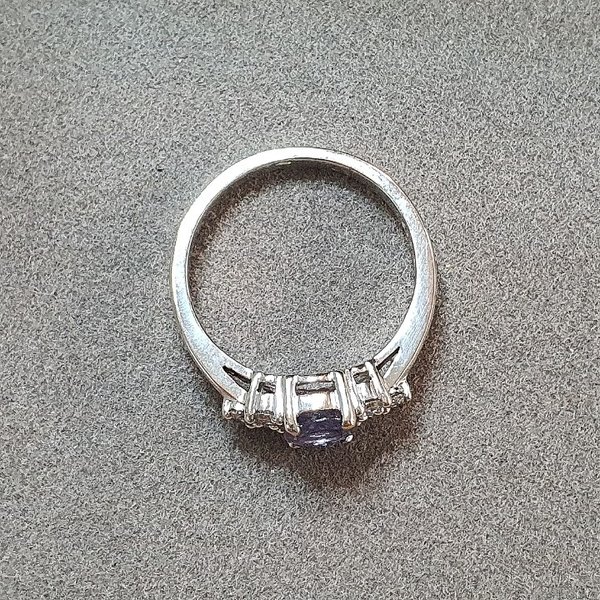 https://ekszeraukcio-ng-production-product.s3.eu-central-1.amazonaws.com/fb519379-e777-4e40-8752-ef0e0d57f368_thumbnail