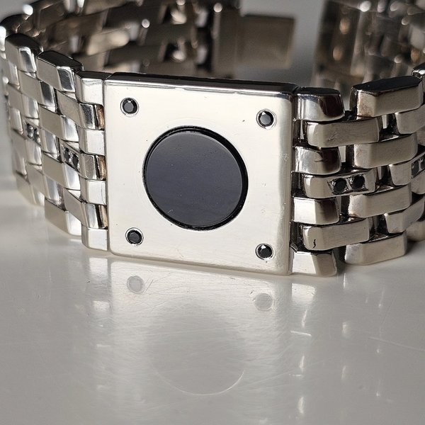 https://ekszeraukcio-ng-production-product.s3.eu-central-1.amazonaws.com/fc397452-a010-49f7-a6b2-f0eb5873a1fe_thumbnail