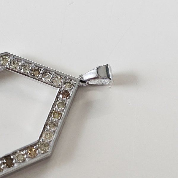 https://ekszeraukcio-ng-production-product.s3.eu-central-1.amazonaws.com/fd4502c1-57bd-4e5e-8bd0-e334e291eac3_thumbnail