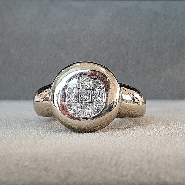 https://ekszeraukcio-ng-production-product.s3.eu-central-1.amazonaws.com/fdc110fc-f887-41b2-b58c-b2f1152dc48e_thumbnail