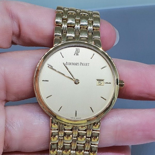 https://ekszeraukcio-ng-production-product.s3.eu-central-1.amazonaws.com/ff898754-c8e8-4def-b38f-3a0f0039fd3d_thumbnail